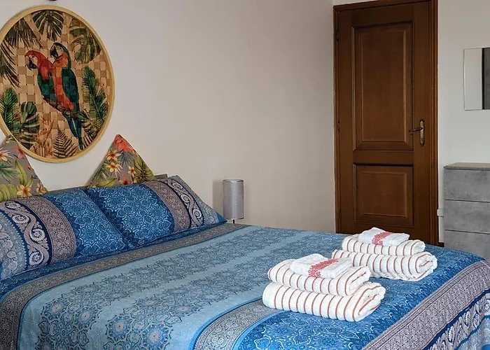 Le Arcate Zona Maggiore Lejlighed